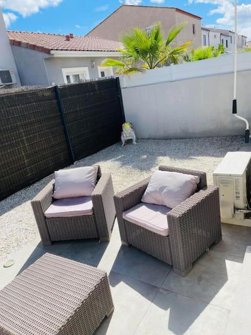 Jolie Maison De Village 2 Chambres Ouveillan Екстер'єр фото